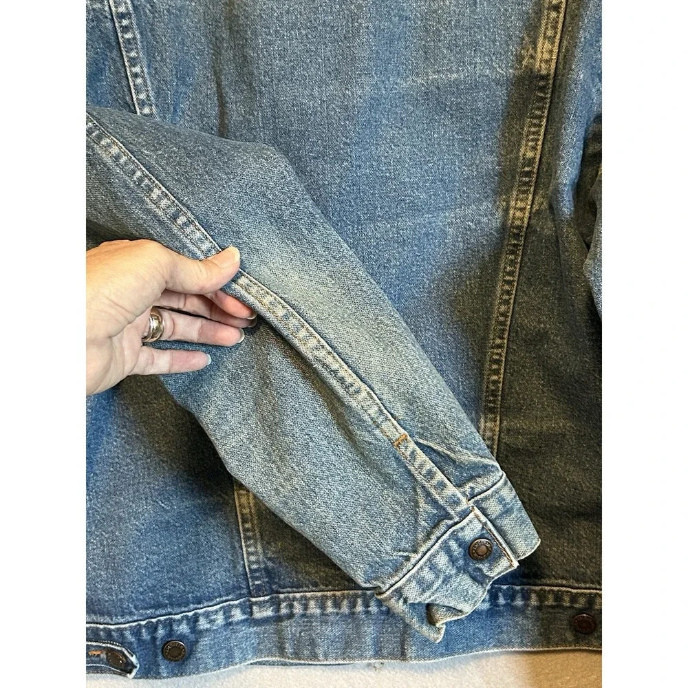 Wrangler added snaps